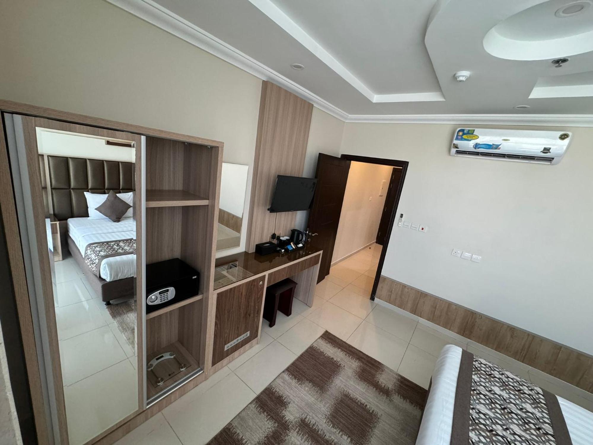 Primotel Suites As Salamah Jeddah Eksteriør billede